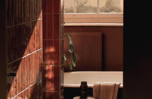 Spitalfields Apartment | Mid-Century Studio