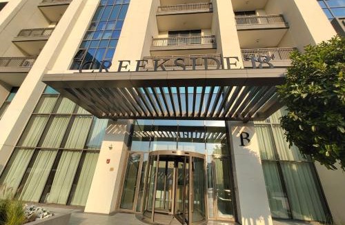 Dubai Apartment | Mid-floor Designer 1BR Dubai Creek Harbour