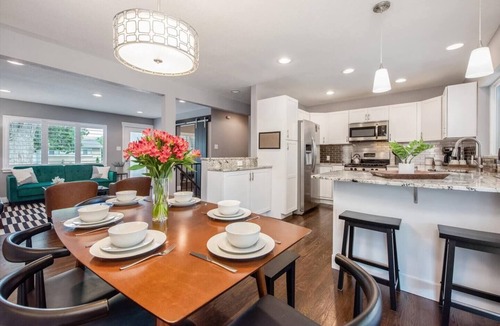 Alta Vista Area House | Mid-Mod Marvel Central Game Rm/Wet Bar Patio