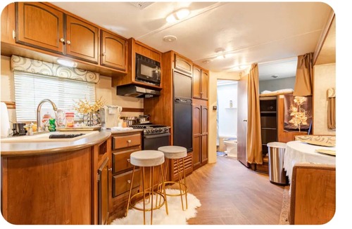 Unadilla Bed & Breakfast | MID SUMMER NIGHT DREAM