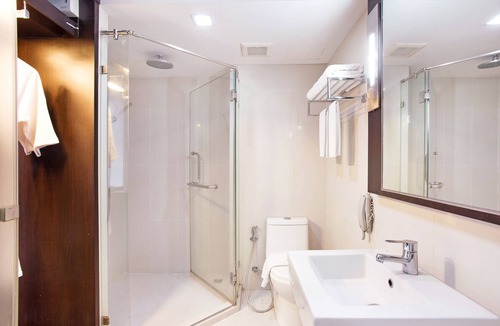 Bang Kra So Hotel | Mida Hotel Ngamwongwan