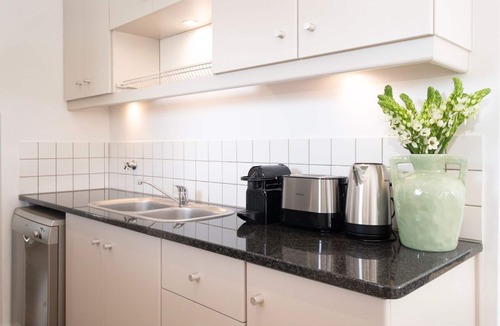 Stellenbosch Central Apartment | Middedorp Villa and Apartments