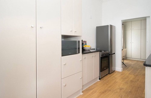Stellenbosch Central Apartment | Middedorp Villa and Apartments