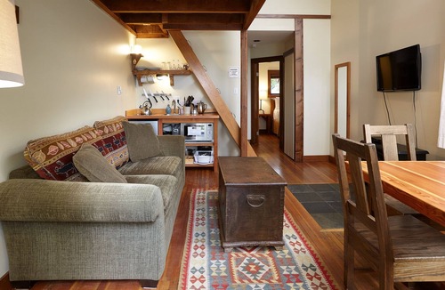 Tofino Cabin | Middle Beach Lodge