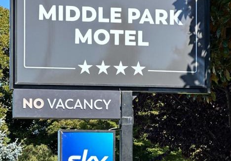 Springlands Hotel | Middle Park Motel
