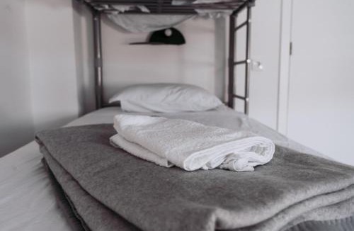 Sardoal Hostel | Middle Point