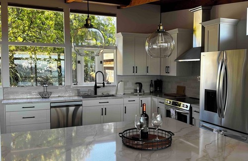 Mill Valley House | Middle Ridge Spectacular View - 5 Bedroom