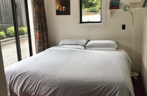 Windwhistle House | Middle Rock High Country Farm Stay, nature calls - relax, escape, explore!