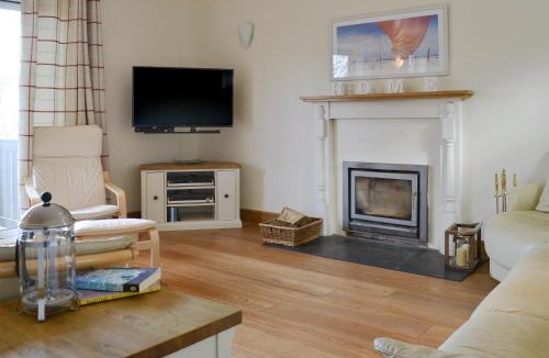 Heligan House | Middle Wicket