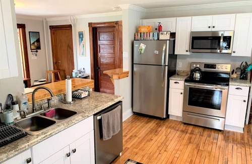Middlebury Apartment | Middlebury Home with Sunset views!