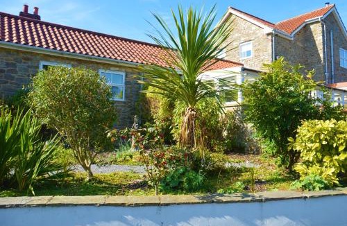 Pickering House | Middlehead Cottages