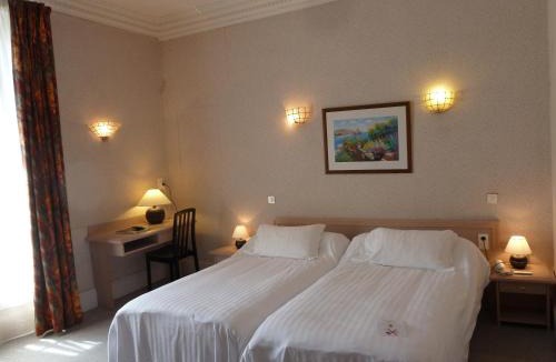 Cœur de Ville Hotel | Midland Hôtel - Restaurant Le Derby's