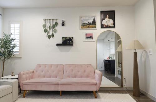 San Jose House | Midnight Modern