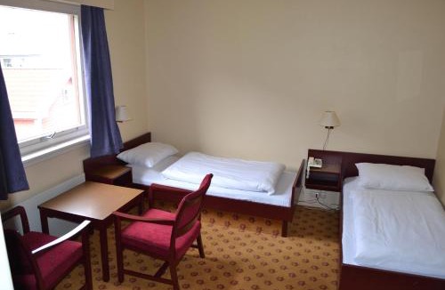 Balestrand Hotel | Midtnes Hotel