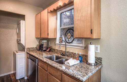 Ruidoso Cabin | Midtown Riverfront 3 | Pet Friendly, Hot Tub!