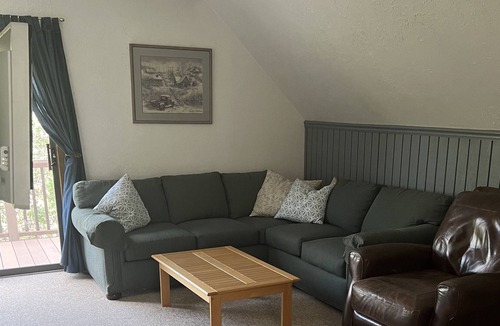 Midway Cabin | Midway Cottage Meets Cabin - Family cabin with large deck & fire pit