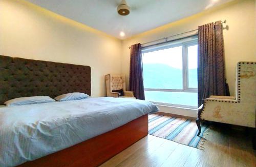 Murree Apartment | Midway