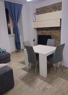 Cadorago Apartment | Midway To Como