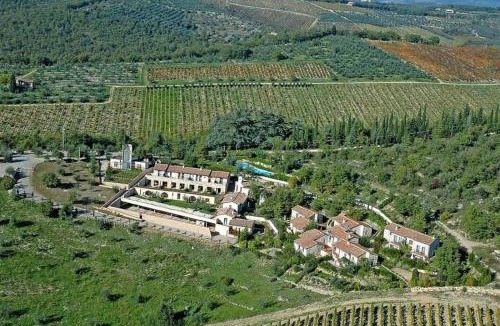 Gaiole in Chianti House | Mietitore a Montefiorile