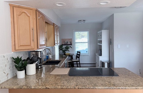 St Ignace House | Mighty Mac Cape Cottage Spectacular Bridge Views