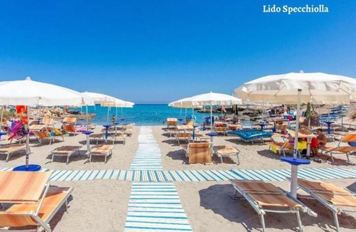 Specchiolla House | Miglior prezzo 50 metri da mare parcheggio privato