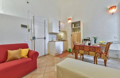 Santa Croce Apartment | Mignon, Cozy Studio By Halldis