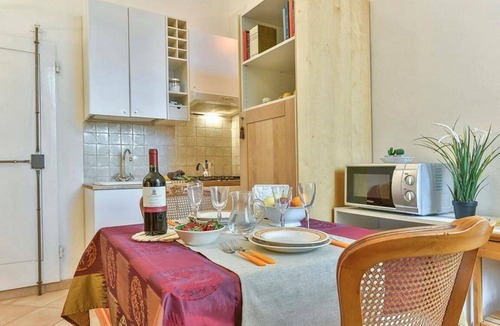 Santa Croce Apartment | Mignon, Cozy Studio By Halldis