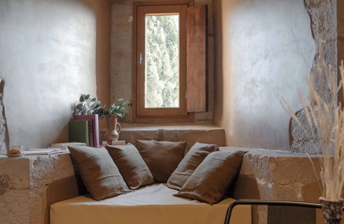 Perouges Hotel | MiHotel - Cité Médiévale de Pérouges