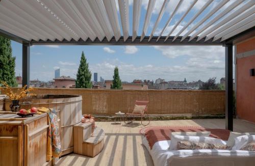 Old Lyon Bed & Breakfast | MiHotel - La Maison Rose