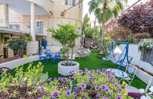 Katamon House | Mike's House Jerusalem