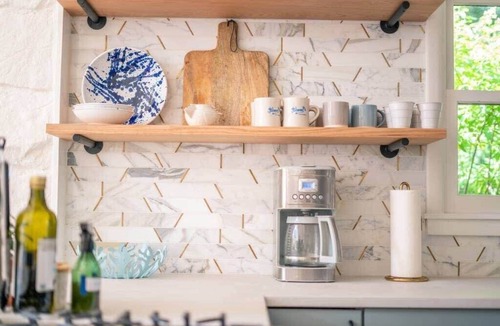 Red Hook House | Milan Hill A-Frame - Charming & Stylish near Rhinebeck