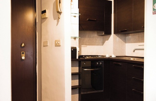 La Fontana Apartment | Milano Centrale Retrò a 2 Minuti a Piedi Dalla Fermata Della Metropolitana Zara