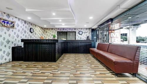 Hardoi Hotel | Milenium Suites Electronic City