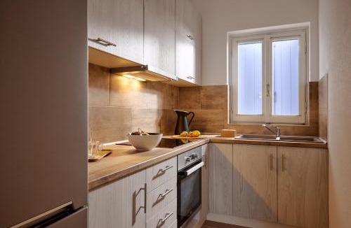 Milos Apartment | Milesian Suites