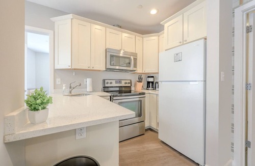 Boston Financial District Apartment | Milk153-7A-2/2 · Spacious FIDI 2br/1br | Close to Everything!