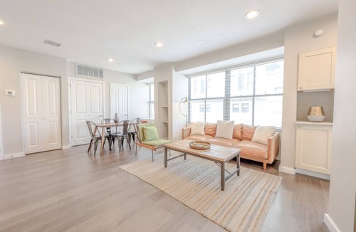 Boston Financial District Apartment | Milk153-7A-2/2 · Spacious FIDI 2br/1br | Close to Everything!