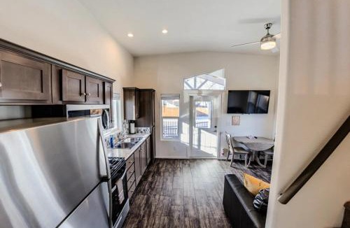 Moab House | Mill Creek Falls Cabin #02