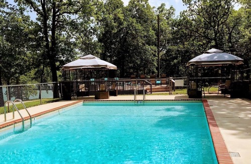 Lampe Cabin | Mill Creek Resort on Table Rock Lake
