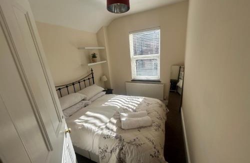 Derby House | Mill Hill Stays