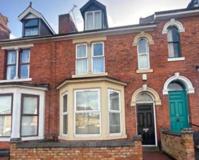 Derby House | Mill Hill Stays