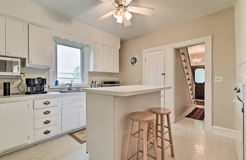 Millburn House | Millburn House w/Deck - Walk to NYC Transit!