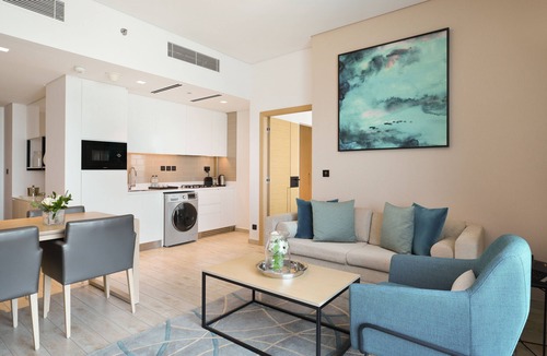 Al Barsha Hotel | Millennium Executive Apartments Mont Rose