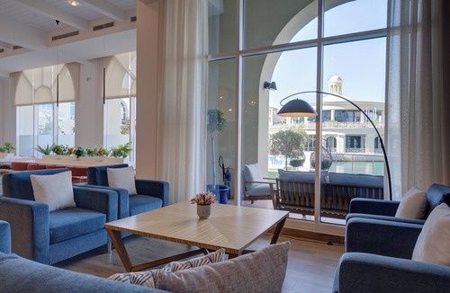 Dubai Investment Park Hotel | Millennium Lakeview Hotel