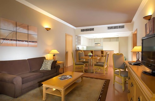Trade Center Hotel | Millennium Plaza Downtown Hotel Dubai