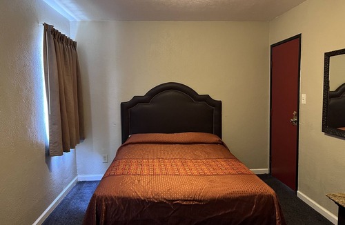 Bell Gardens Hotel | Miller Hotel