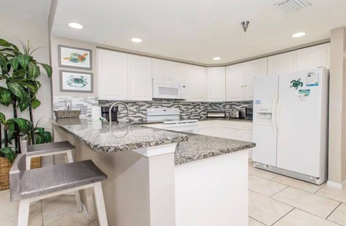 Villa Primera Condo | Million Dollar Ocean Views on Pensacola Beach EI 2BR2BA