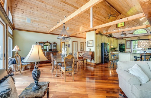 Hiawassee House | Million-Dollar Views & Patio: Hiawassee Hideaway
