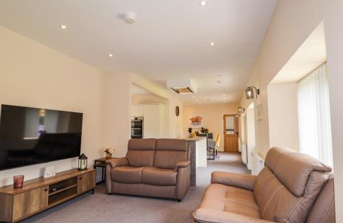 Turriff House | Millmoss Cottage