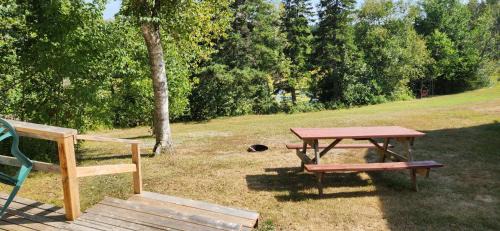 Brackley Beach Ski Chalet | Millstream Cottages