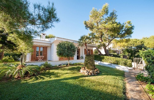 Muro House | MILOCA - Chalet with private garden in Playa de Muro. Free WiFi.